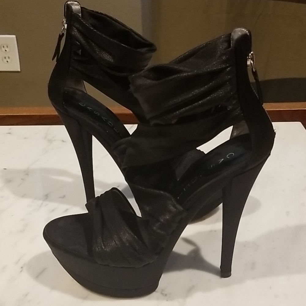 Sexy Casadei Strappy BLK Satin Platform Worn Once